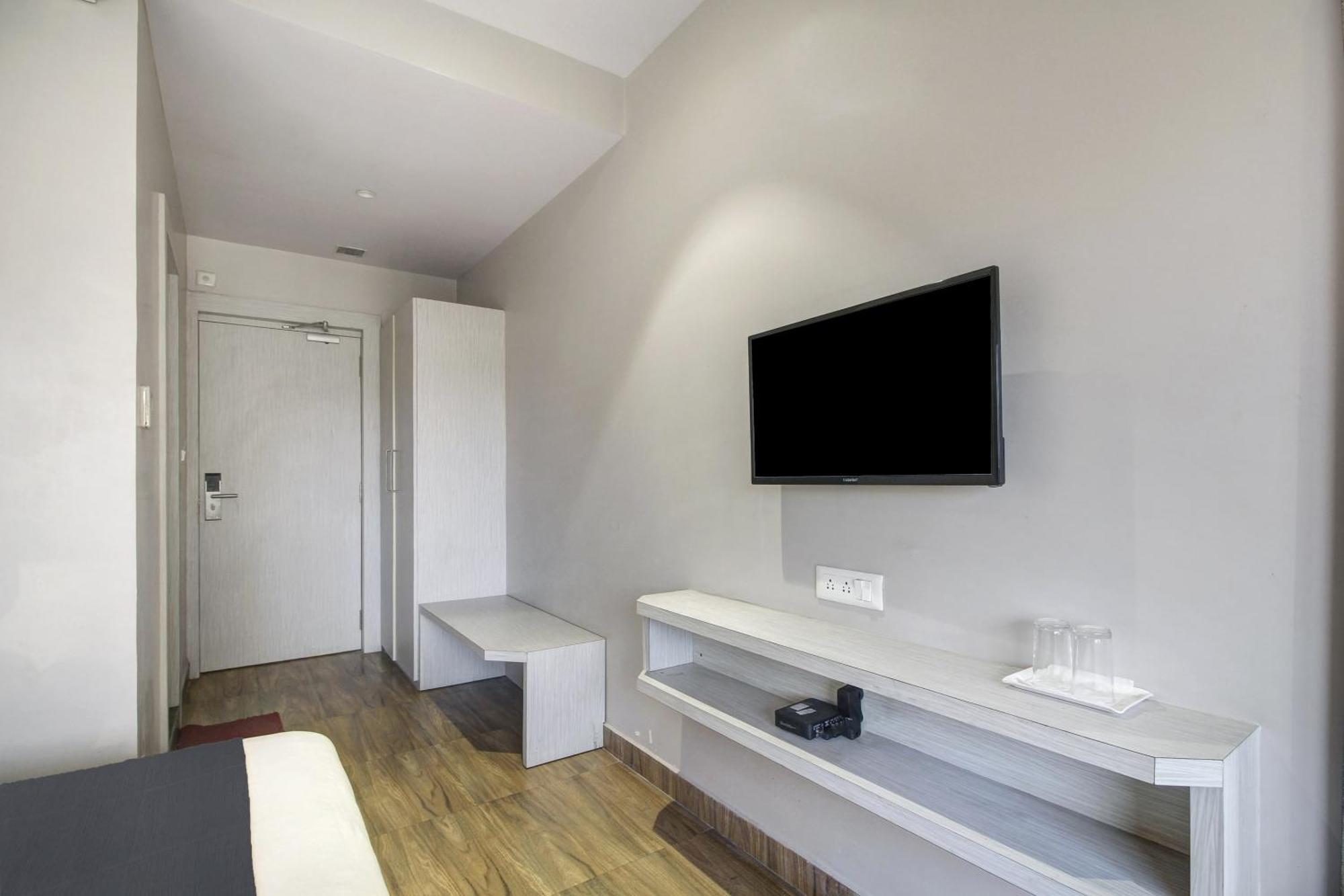 Townhouse Oak Sohotel Hāora エクステリア 写真